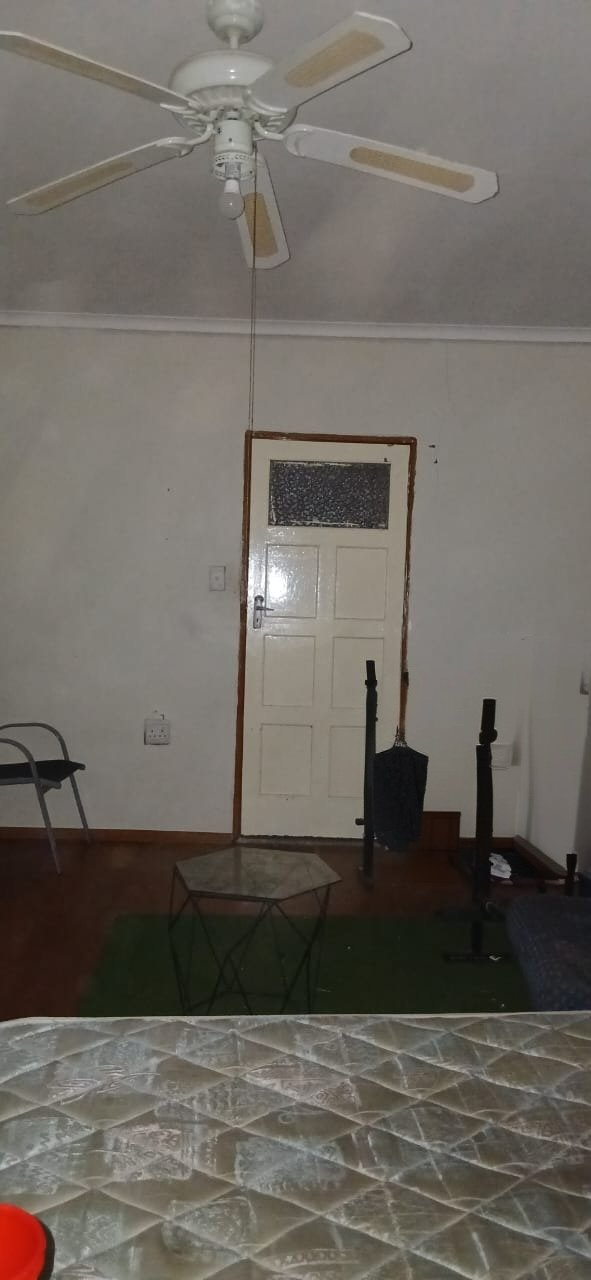 To Let 1 Bedroom Property for Rent in Navalsig Free State